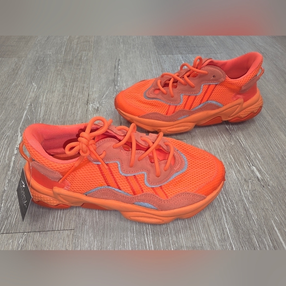 ADDIDAS Athletic Sneakers Us 5.5